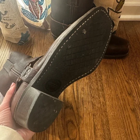 Frye dark brown pull on heeled harness moto booties size 7.5 excellent condition